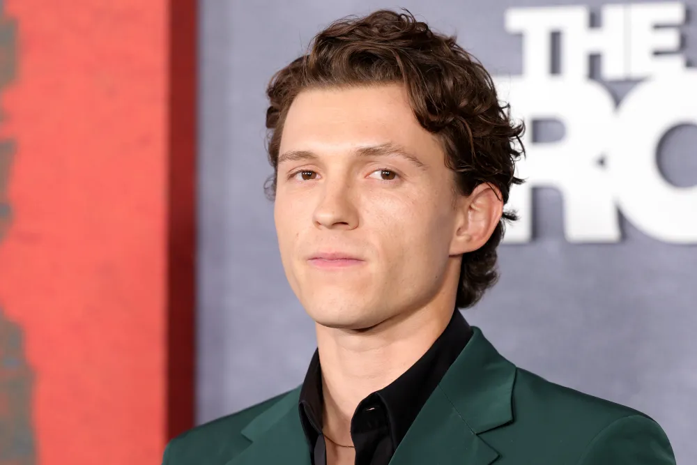 Tom Holland in Talks to Star in Christopher Nolan’s Next Movie